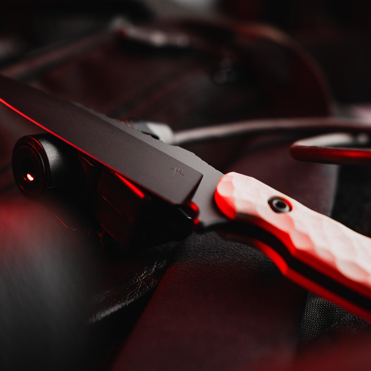 Toor Knives Darter S - Disruptive Grey