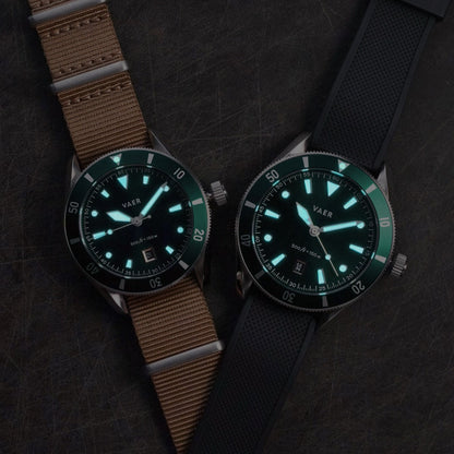 Vaer Watches DS2 Meridian Green - Quartz 42mm