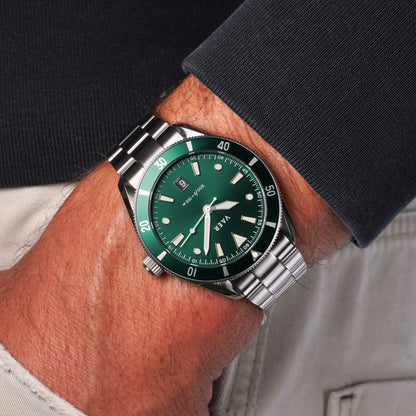 Vaer Watches DS2 Meridian Green - Quartz 42mm