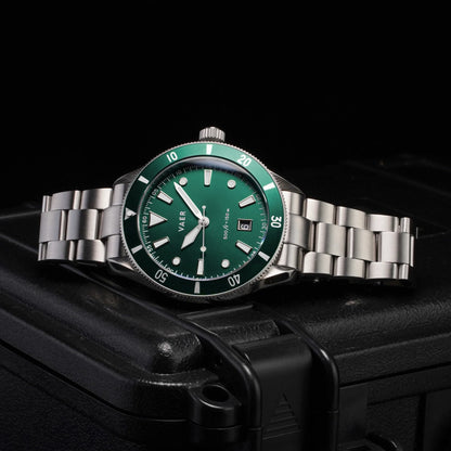Vaer Watches DS2 Meridian Green - Quartz 42mm