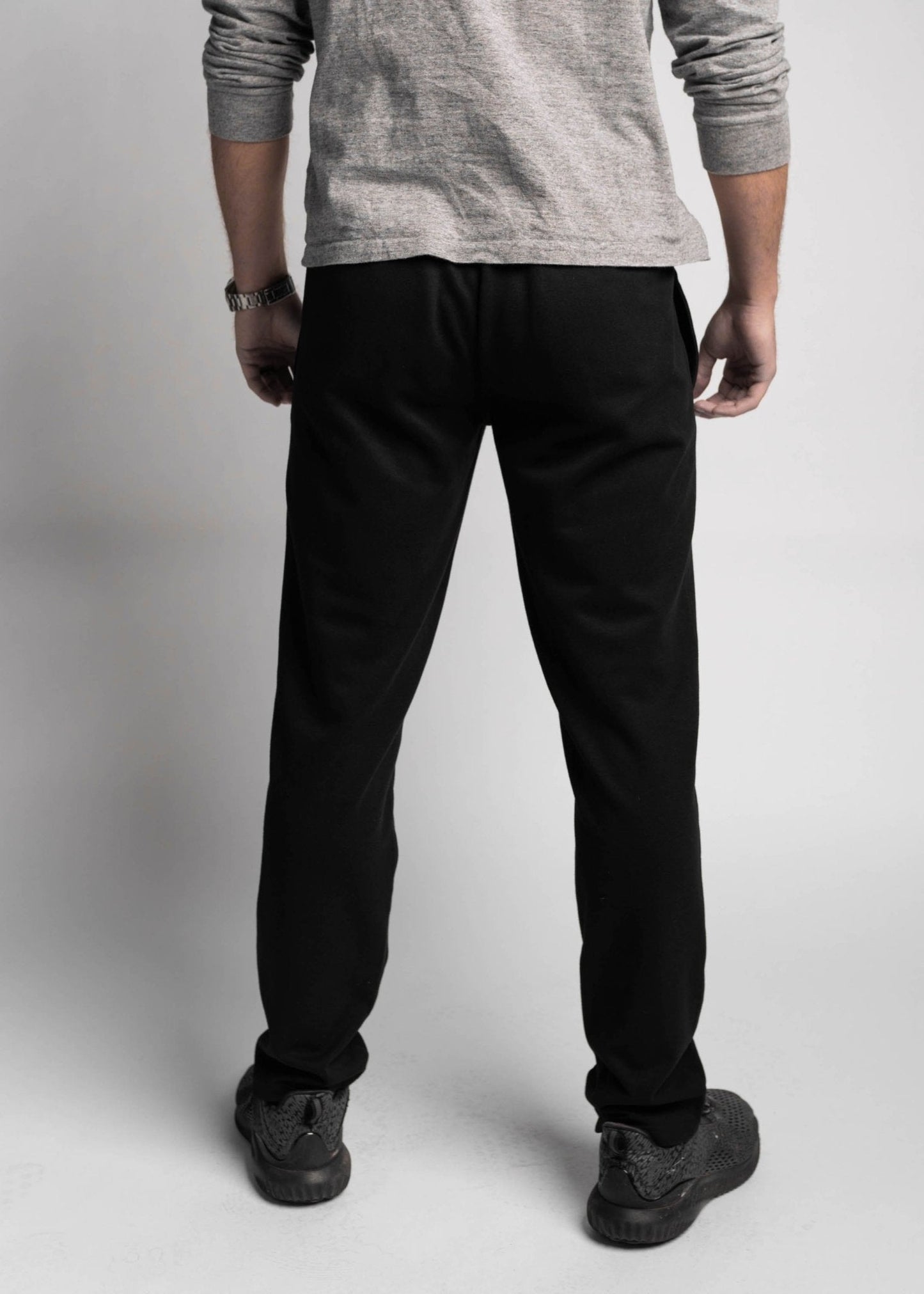 Arrowhead Tactical Carrier Sweatpants - Midnight Black