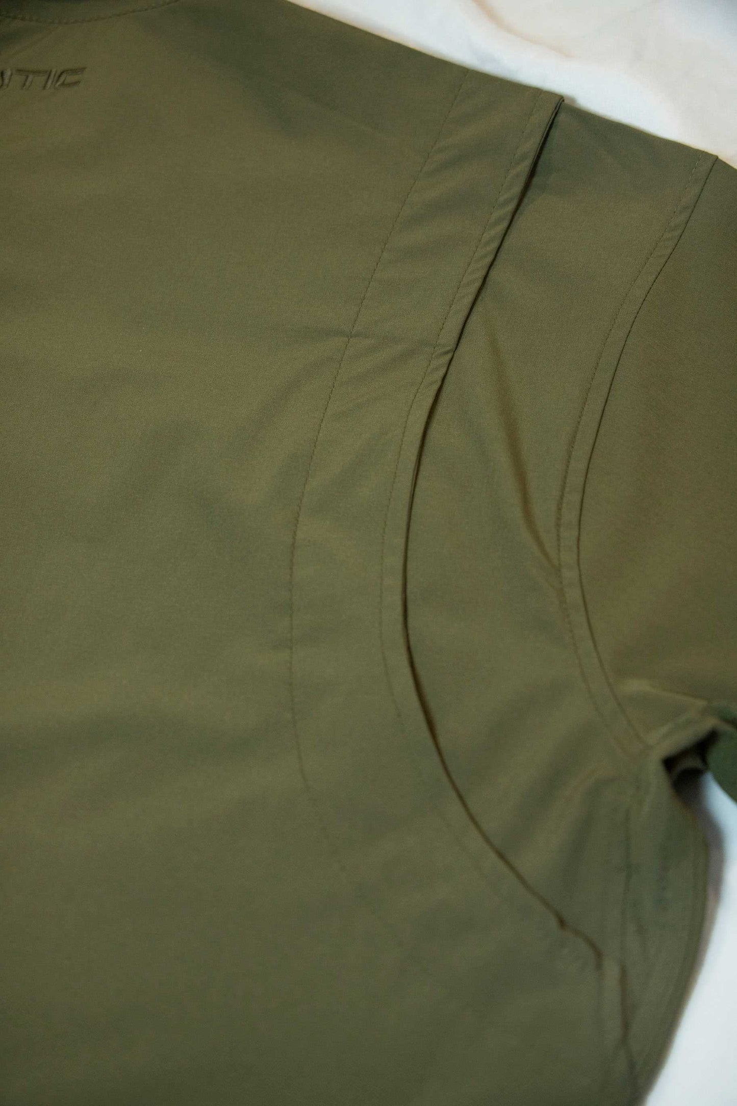 Xotic - Long Sleeve Solid Lifestyle Button Down w/ REPEL-X