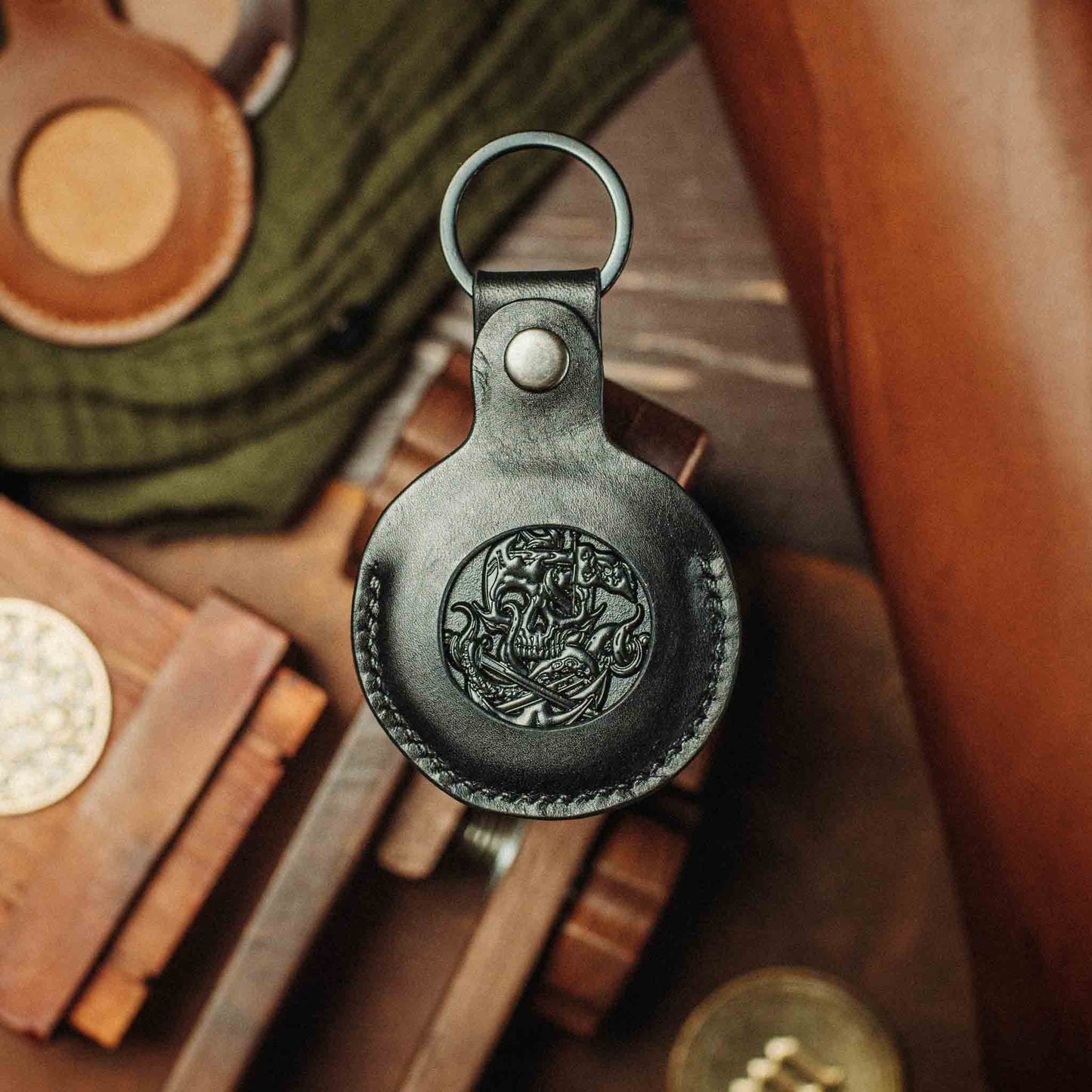 Pirate Goods Challenge Coin Keychain - Peso Pocket v5 | EDC Leather Coin Holder