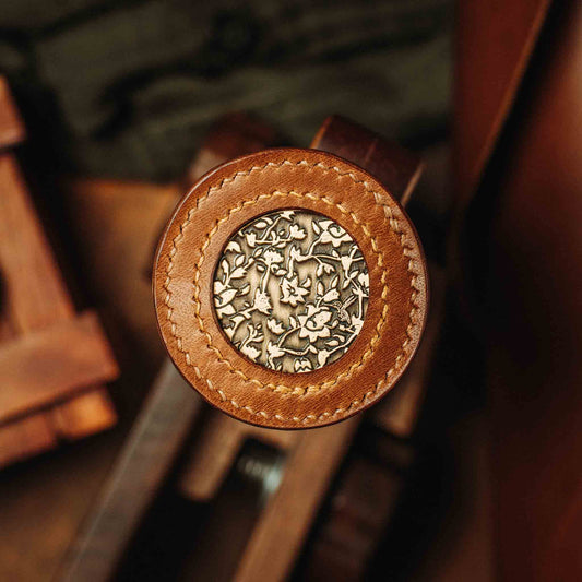 Pirate Goods Round Coin Holder - Peso Pocket v2 | Challenge Coin Case | Handcrafted Leather