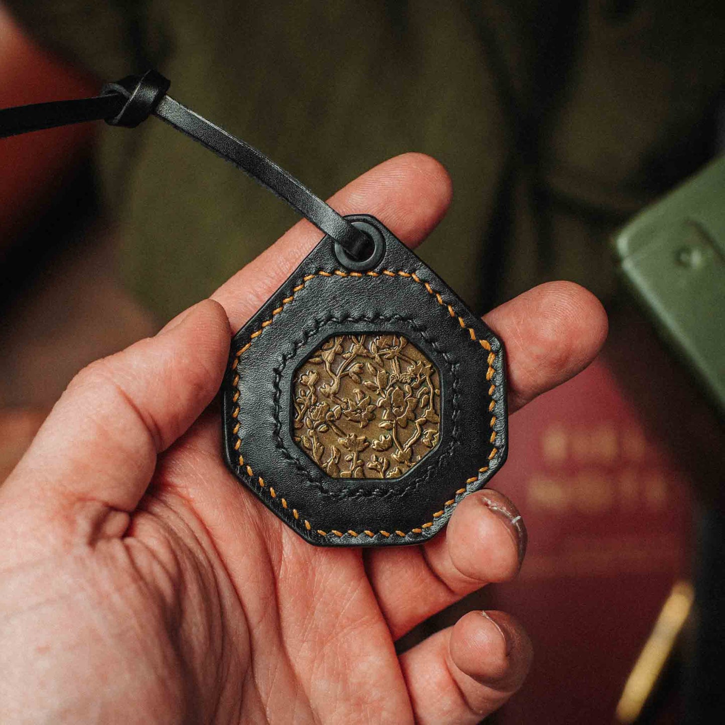 Pirate Goods Peso Pocket v4 Plus - Octagonal challenge coin holder