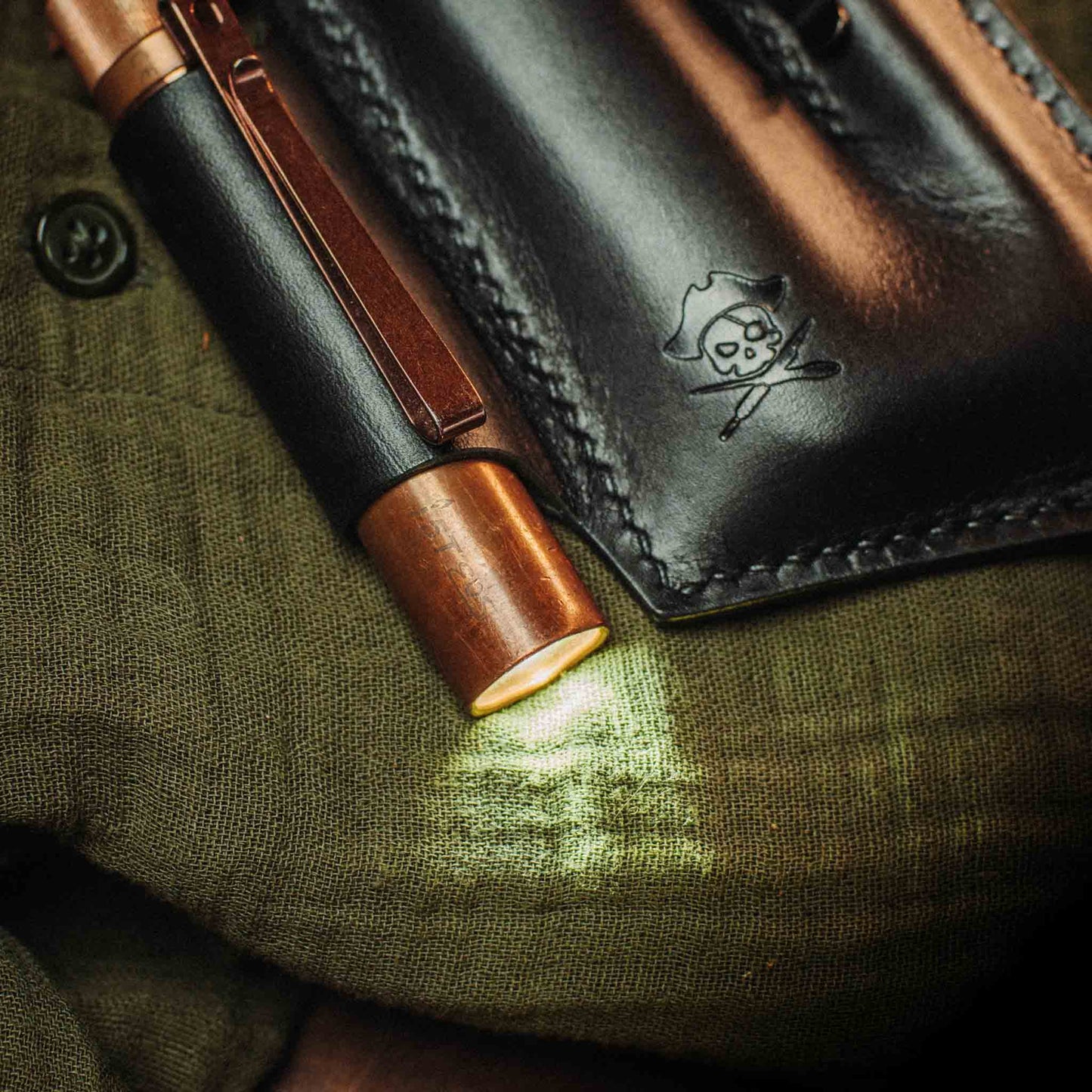 Pirate Goods EDC Pocket Organizer - First Mate v3 | Leather Pocket Carrier