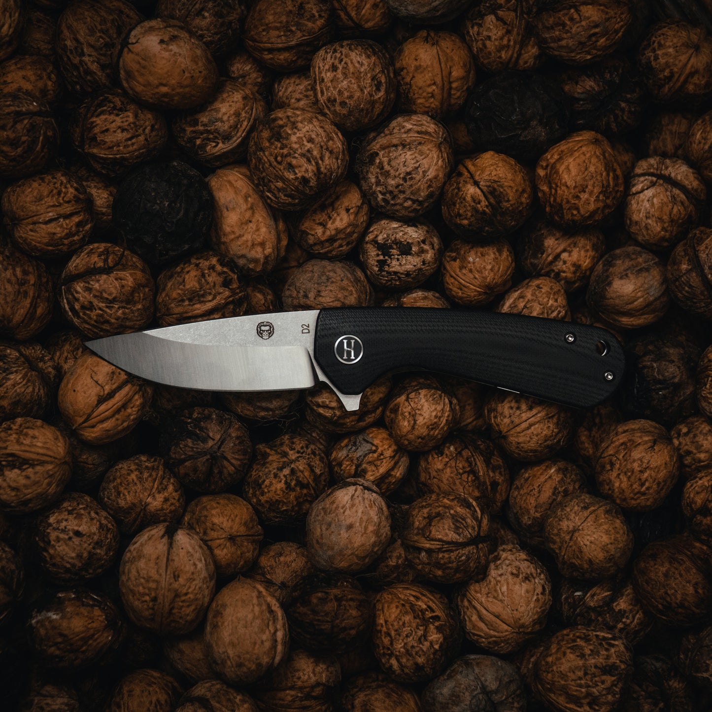 Holtzman's Survival The Peasant Folding Pocket Knife Giftset for Men and Women (Silver and Black)