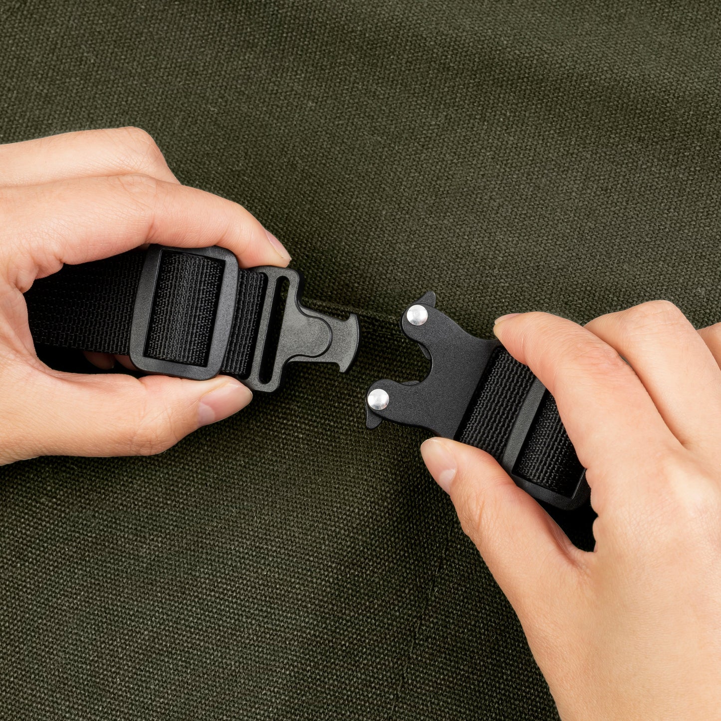 DFACKTO Heavy Duty Canvas Chef Apron