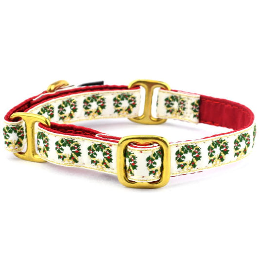 2 Hounds Design 5/8″ Wreaths – Limited Buckle Martingale Dog Collar