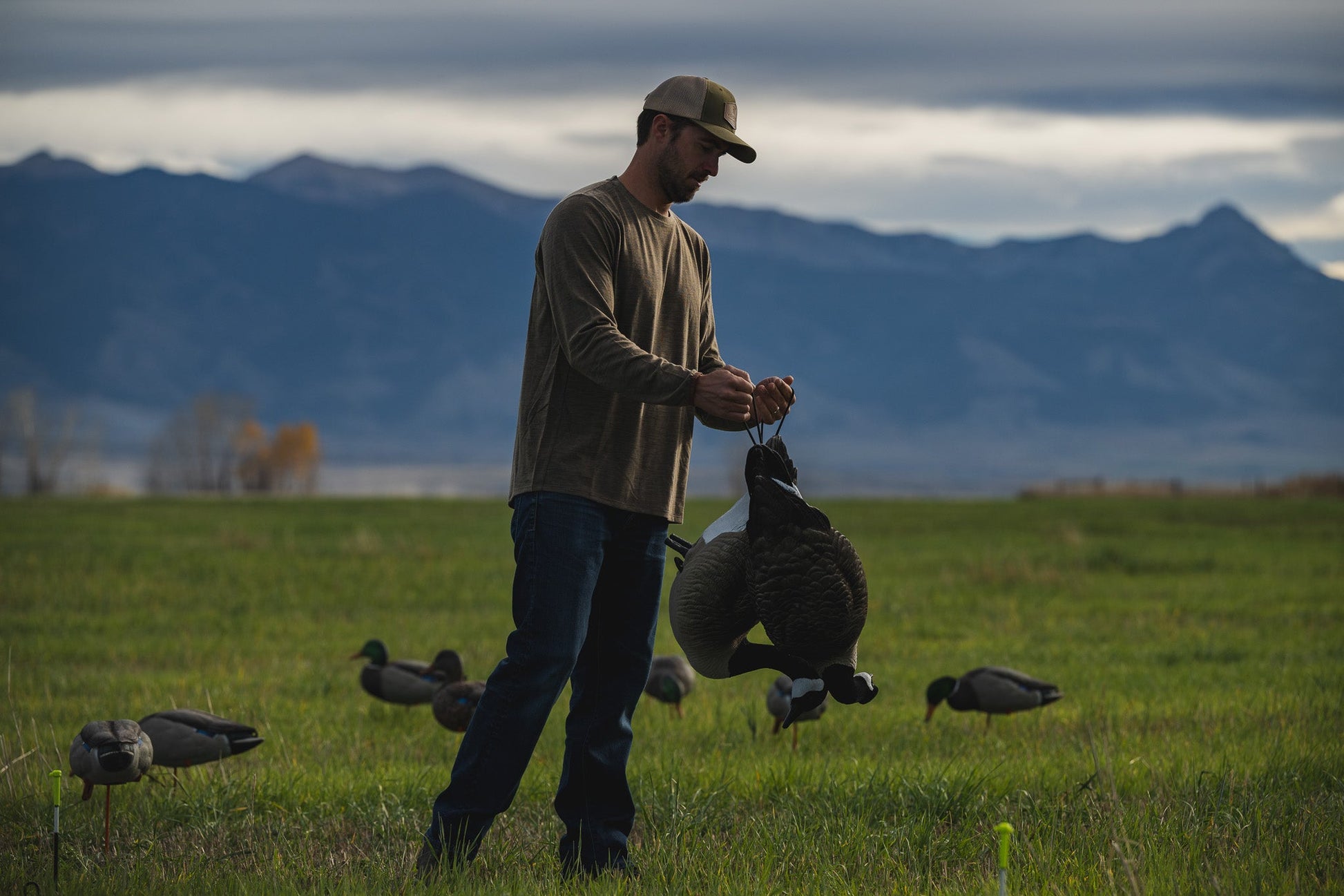 VOORMI Men's Long Sleeve Tech Tee - Angler's Pro Tackle & Outdoors