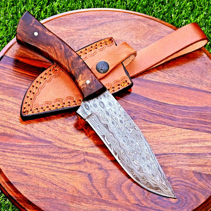 Texan Knives Damascus Steel Hunting Knife – 10" with Rosewood Handle and Leather Sheath