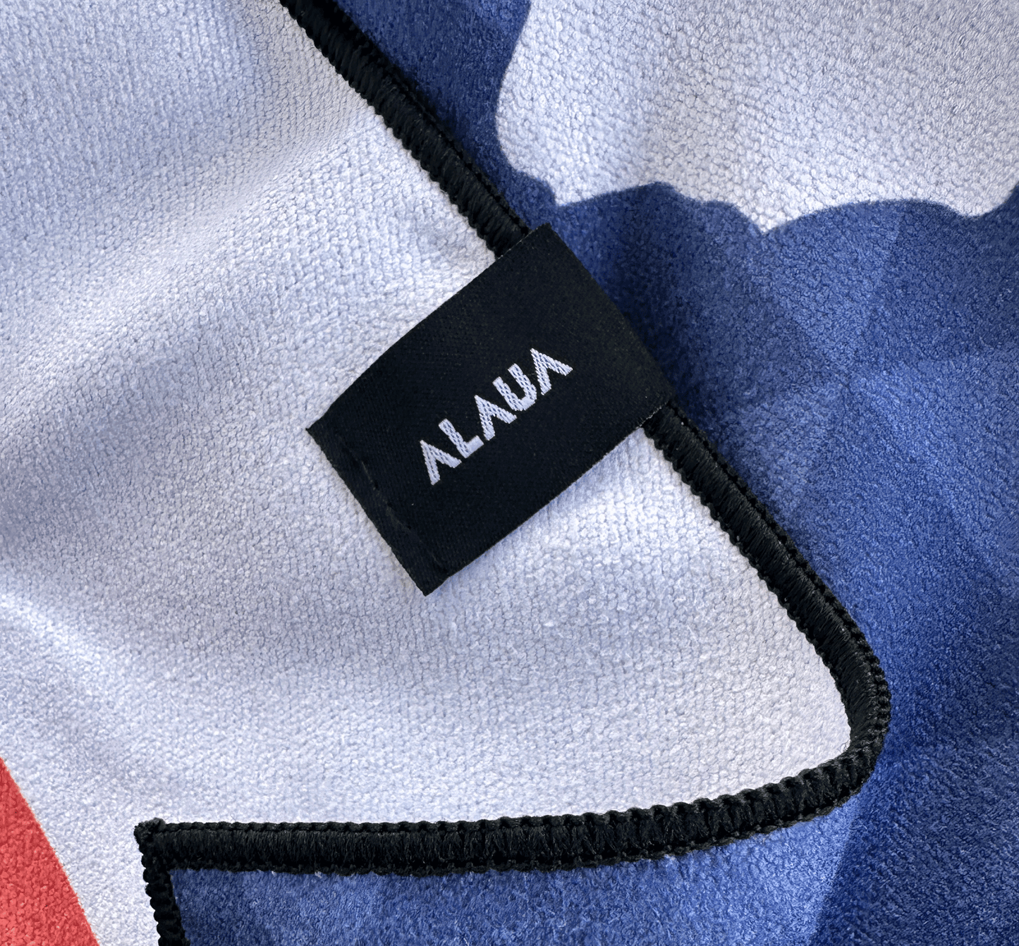 Alaua Hawaiian Flag Anywhere Towel (Ka Hae Hawai'i)