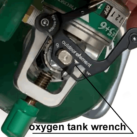 Outdoor Element Fire Escape: Fire-Starting Multitool Carabiner