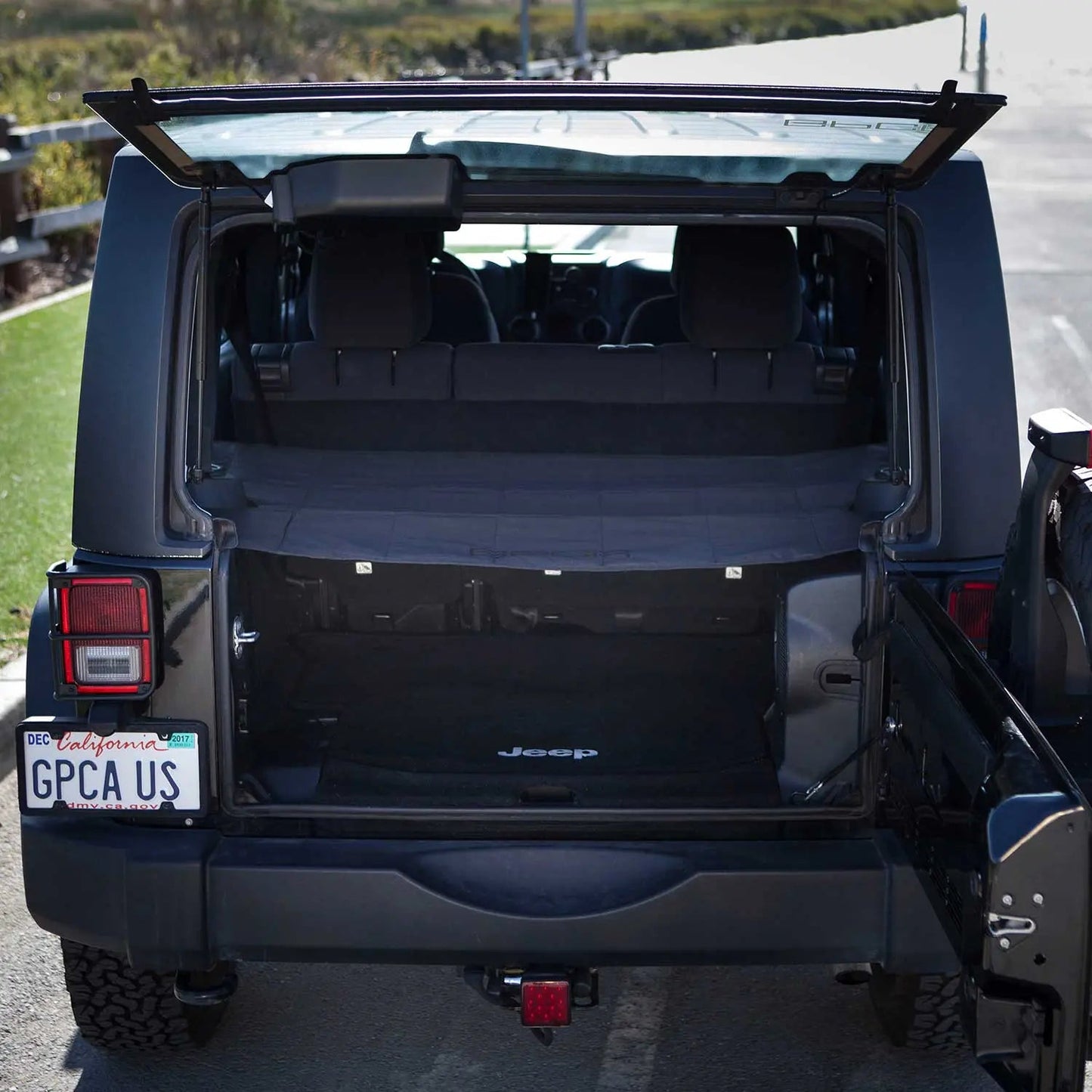 GPCA JK 4DR Cargo Cover PRO