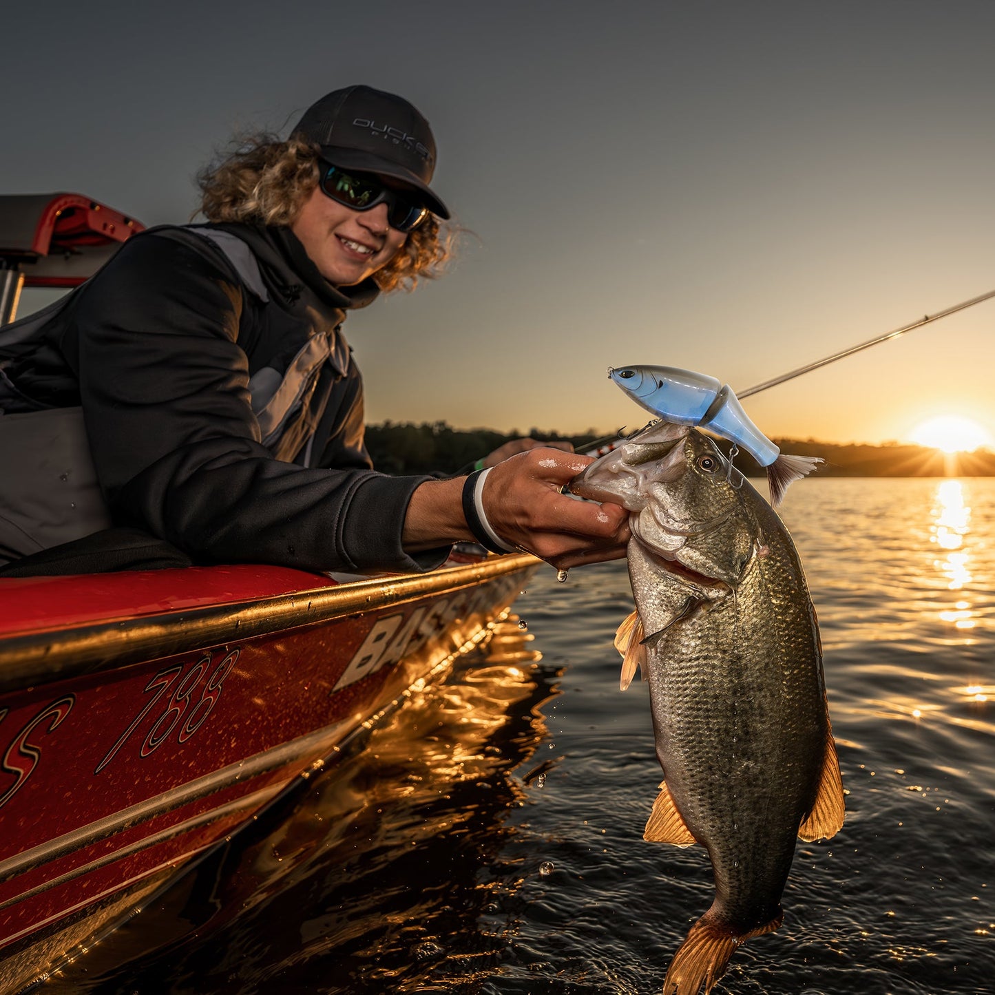Duckett Wall-Hanger Glidebait