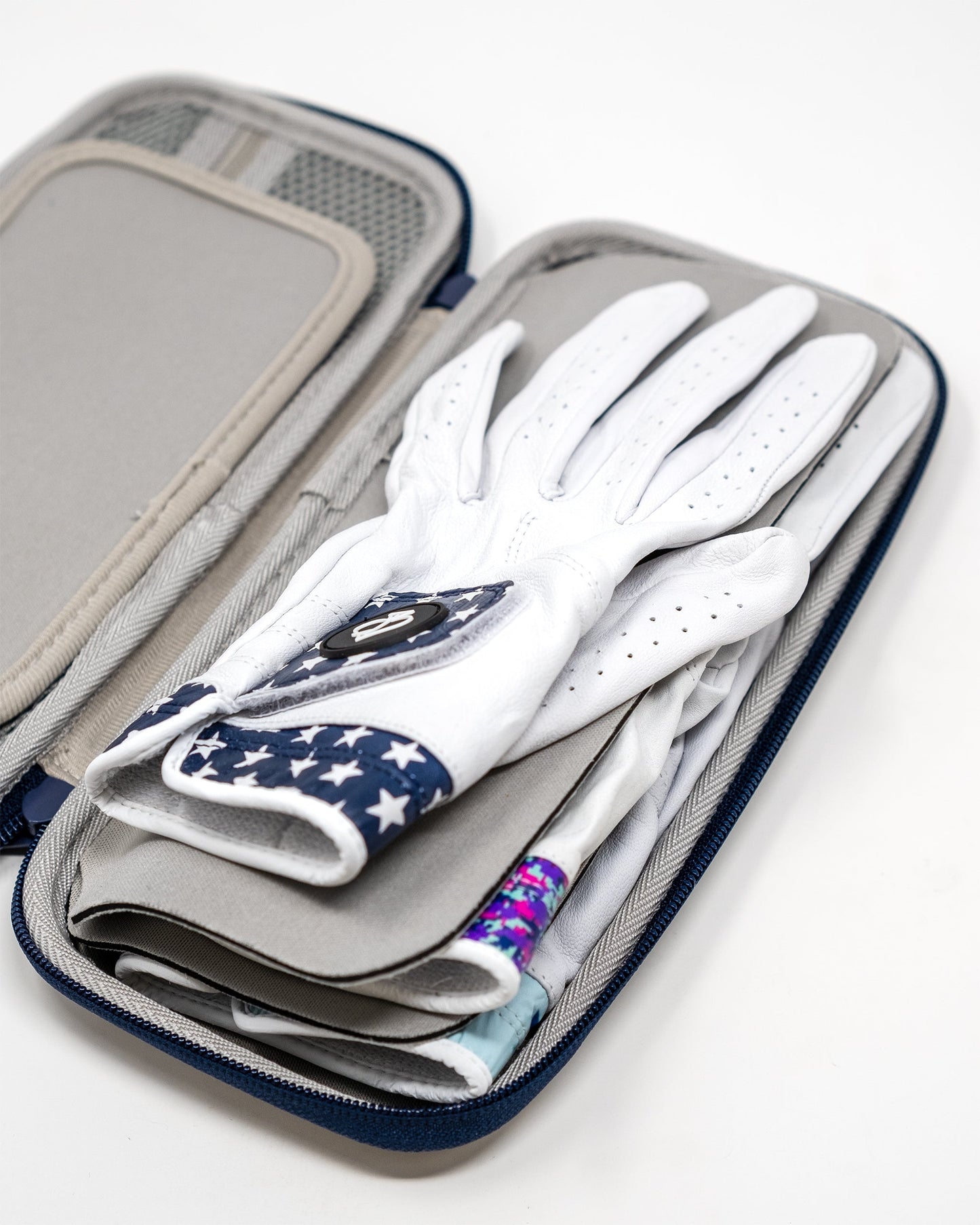 Pins and Aces Glove & Accessory Caddie - Navy