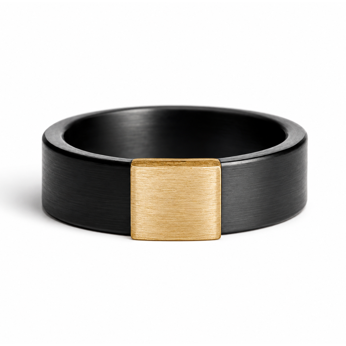 Everyday Outdoors Gunmetal 7mm 14kt Yellow Gold Barrel Band