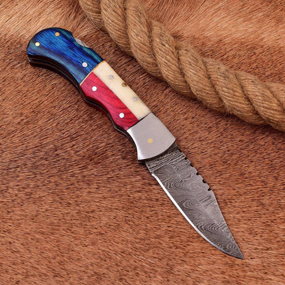 Texan Knives Exclusive Texas Flag Damascus Steel Pocket Knife – 3" Blade with Leather Sheath | Perfect Gift for Collectors