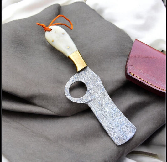 Texan Knives Handcrafted Western Belt Knife – Damascus Steel Blade & Camel Bone Handle with Leather Sheath