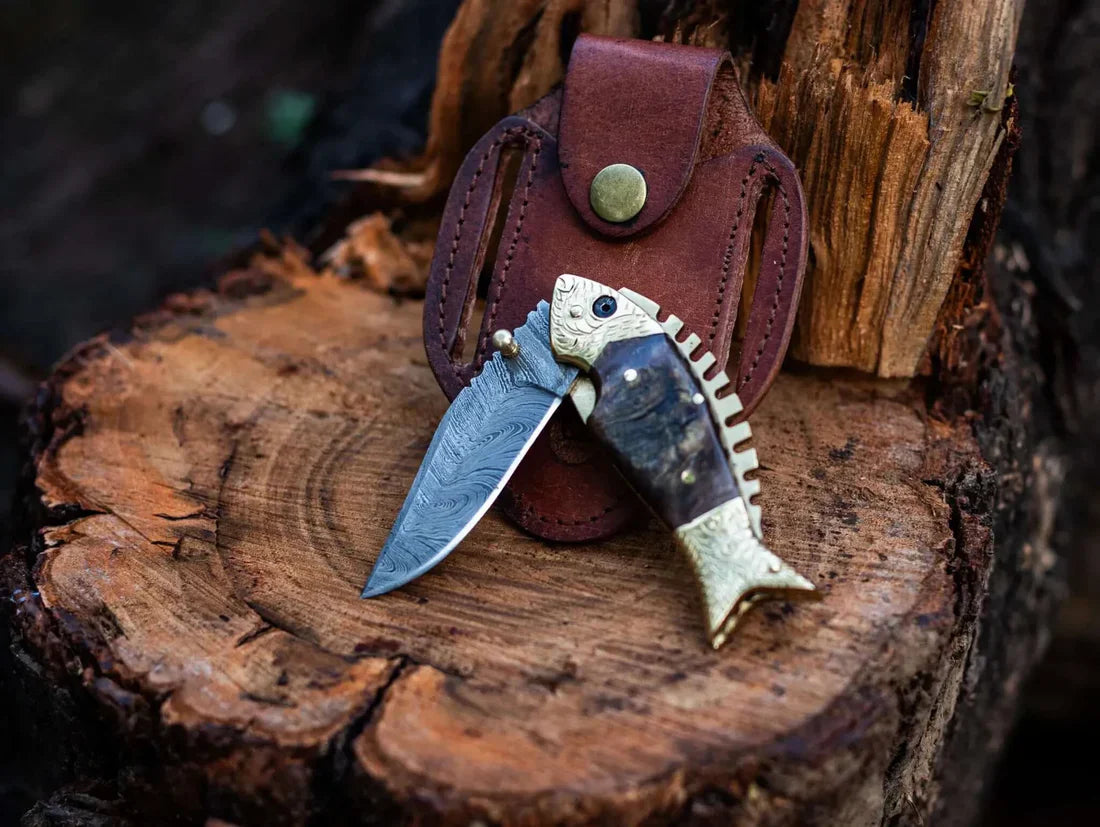 Texan Knives Custom Handmade Fish Style Damascus Steel Folding Knife with Sheep Horn & Brass Handle - Includes Leather Sheath