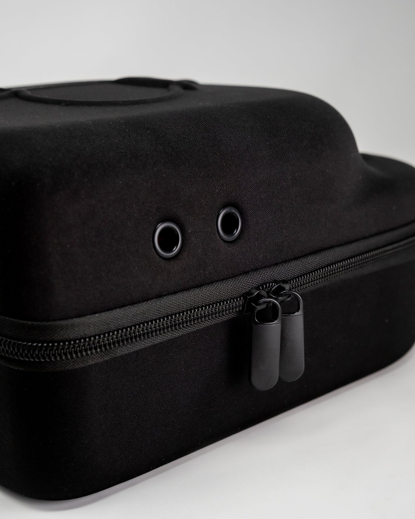 Pins and Aces Hat Caddie