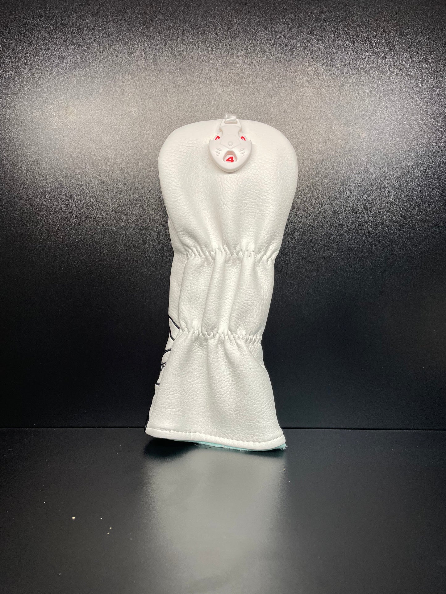 ParWestGolf Queen of Hearts Headcover