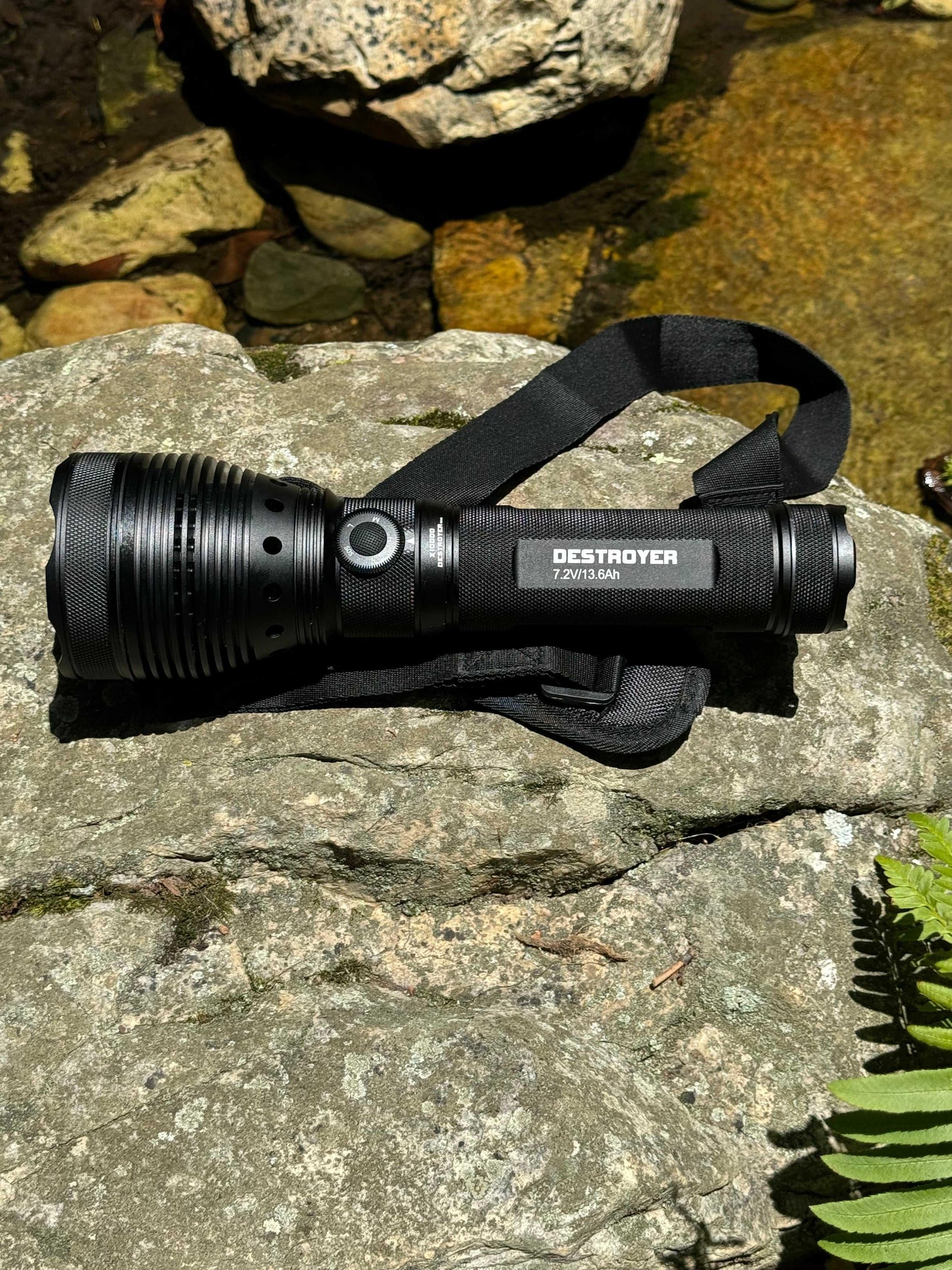 Powertac Destroyer-X10K-G2- 9,500 Lumen Search & Rescue Light