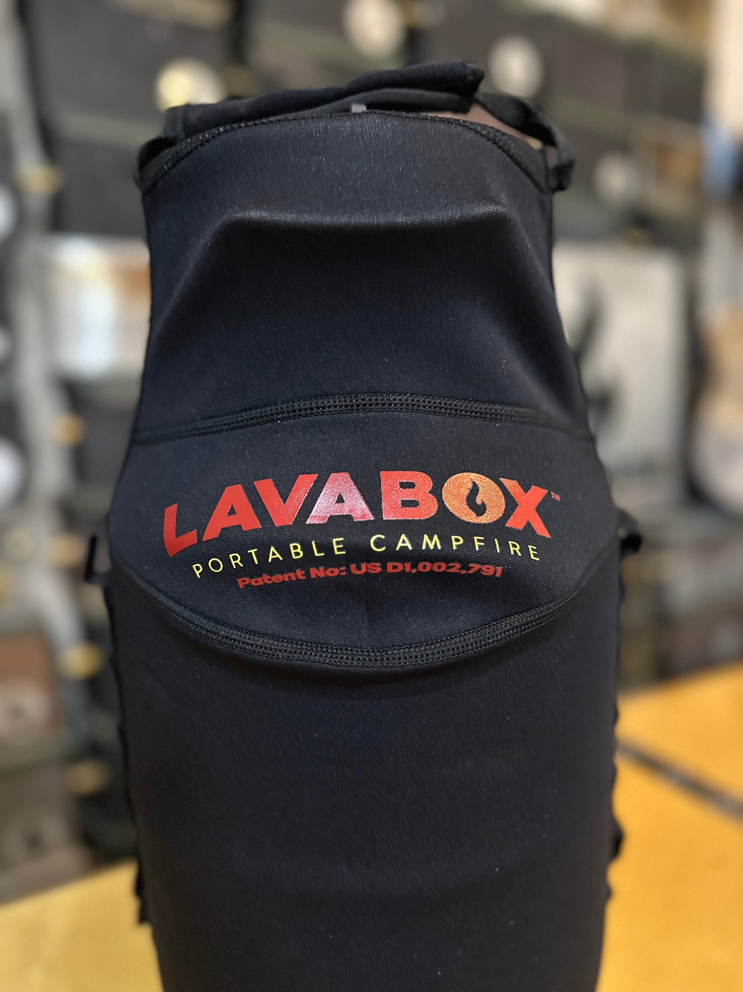LavaBox Burt's Tank Top: 10 Pound Propane Tank Insulator and Carrier
