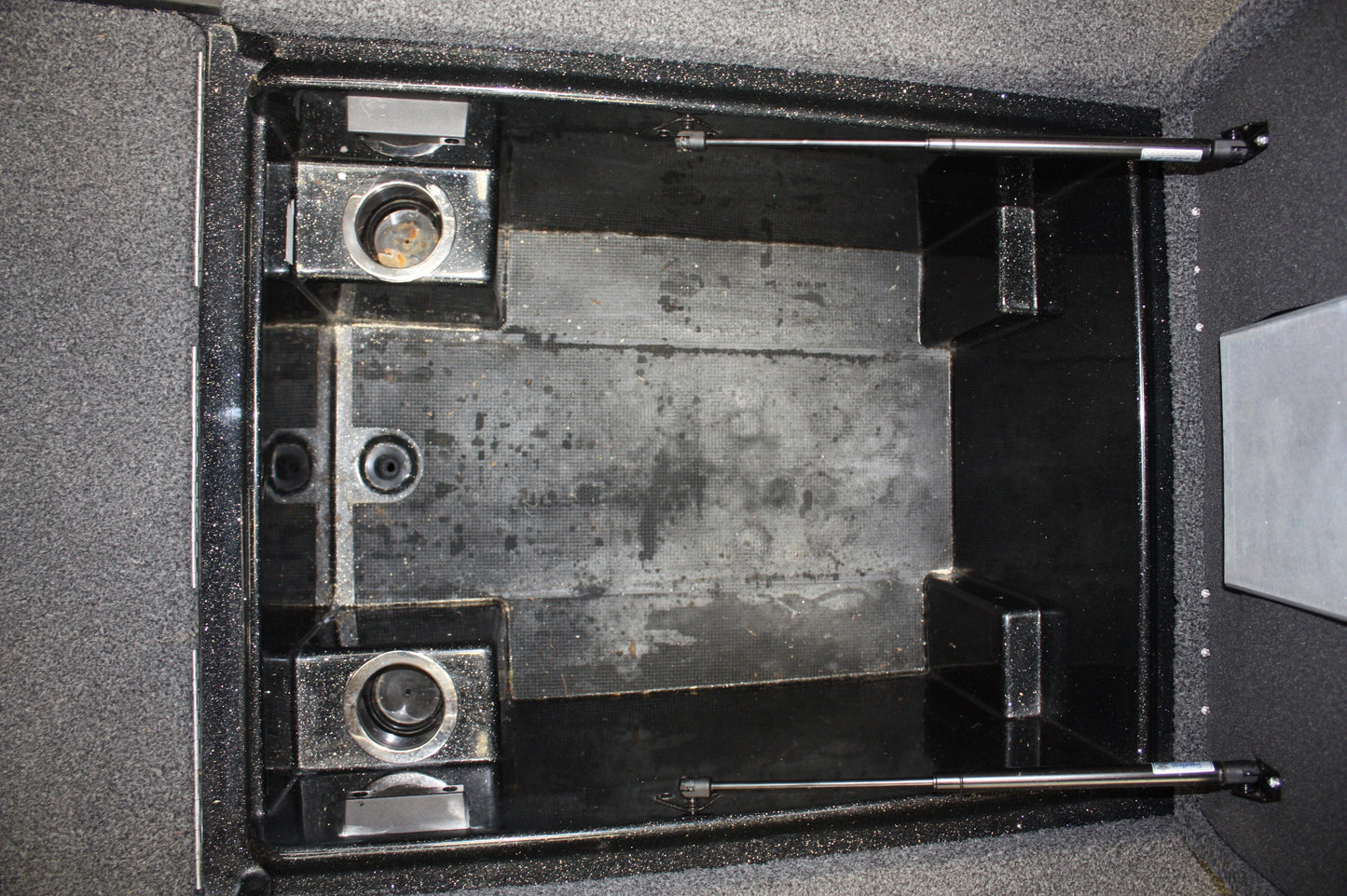 AMPD Marine NPDNIT0007 NITRO 2019 Z18 FRONT DECK COMPARTMENT KIT