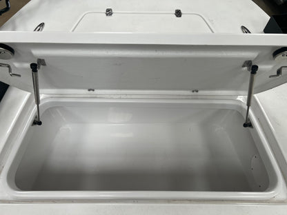 AMPD Marine NPDBLAZ0002 2019-2024 BLAZER 675 ULTIMATE BAY  CENTER COMPARTMENT KIT