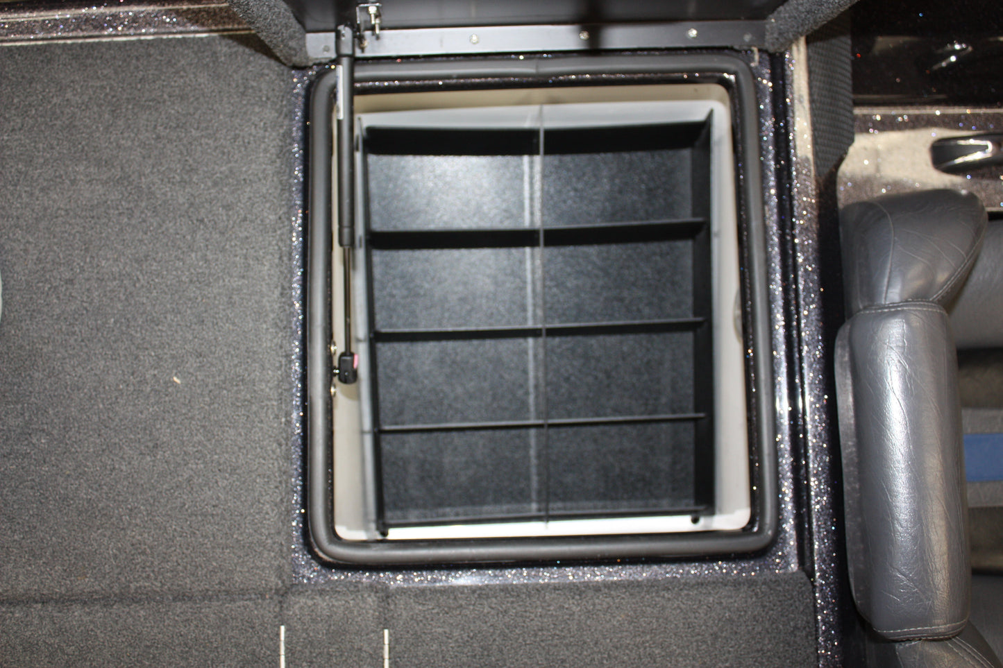 AMPD Marine NPDBUL0006 2019 BULLET 21XRS / 21 SST REAR COMPARTMENT SOFT PLASTICS STORAGE