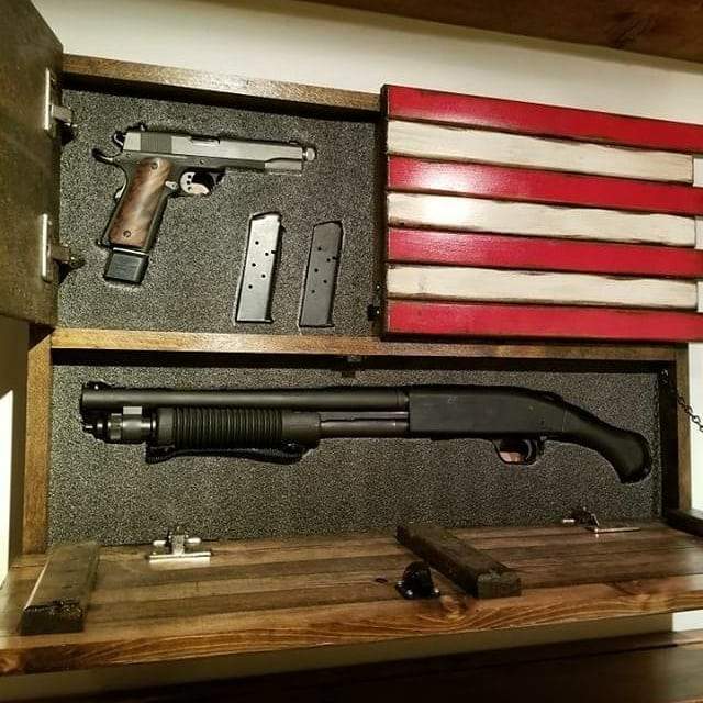Liberty Home Concealment Dual Compartment Small American Flag Gun Concealment Case