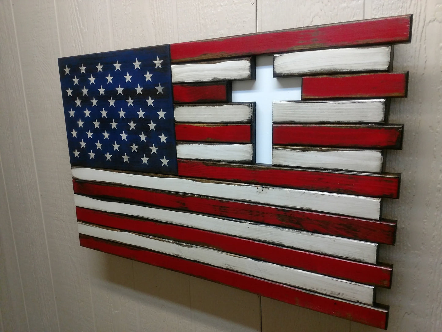 Liberty Home Concealment Small Wooden State Flag & Special Design Gun Case