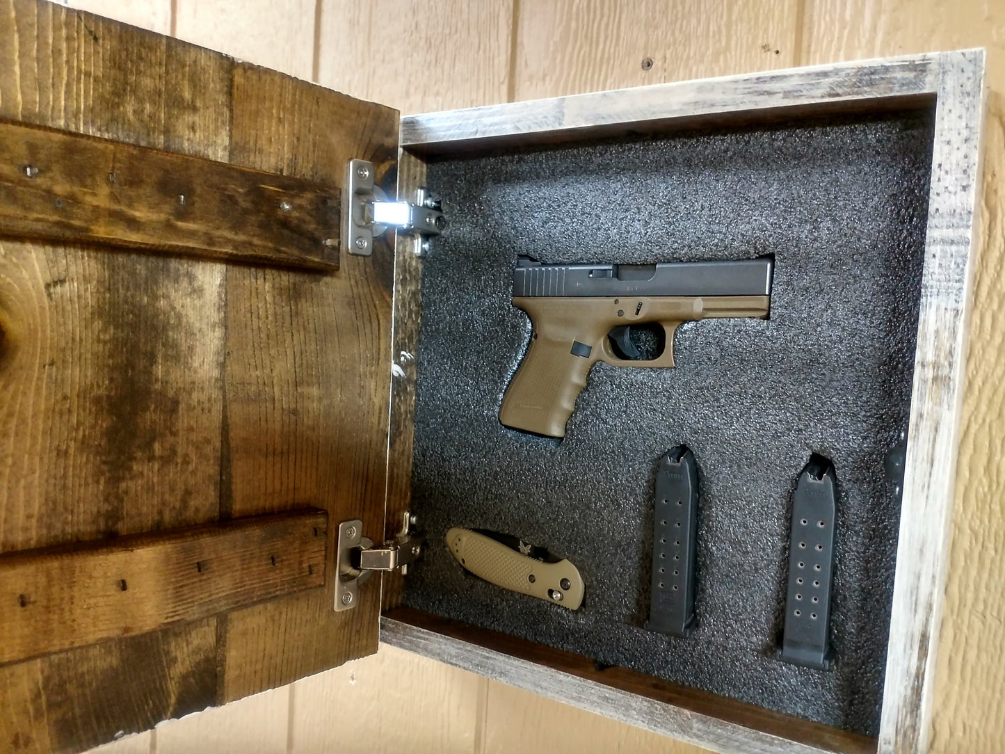 Liberty Home Concealment "JOIN OR DIE" GUN CONCEALMENT WALL ART BOX