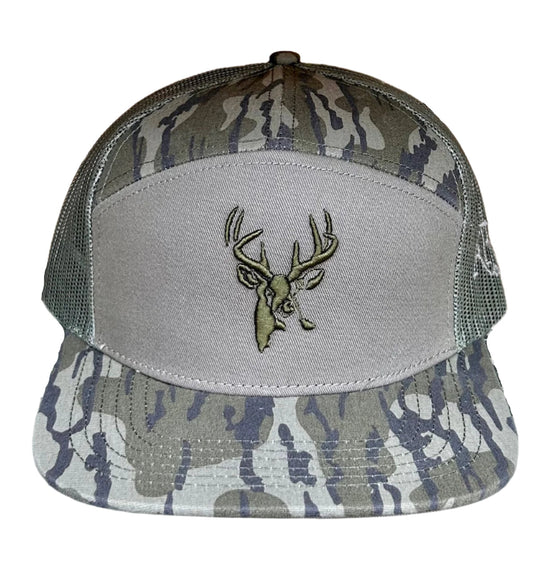 American Flyway Waterfowl Big Buck Mossy Oak Bottomland & Sage