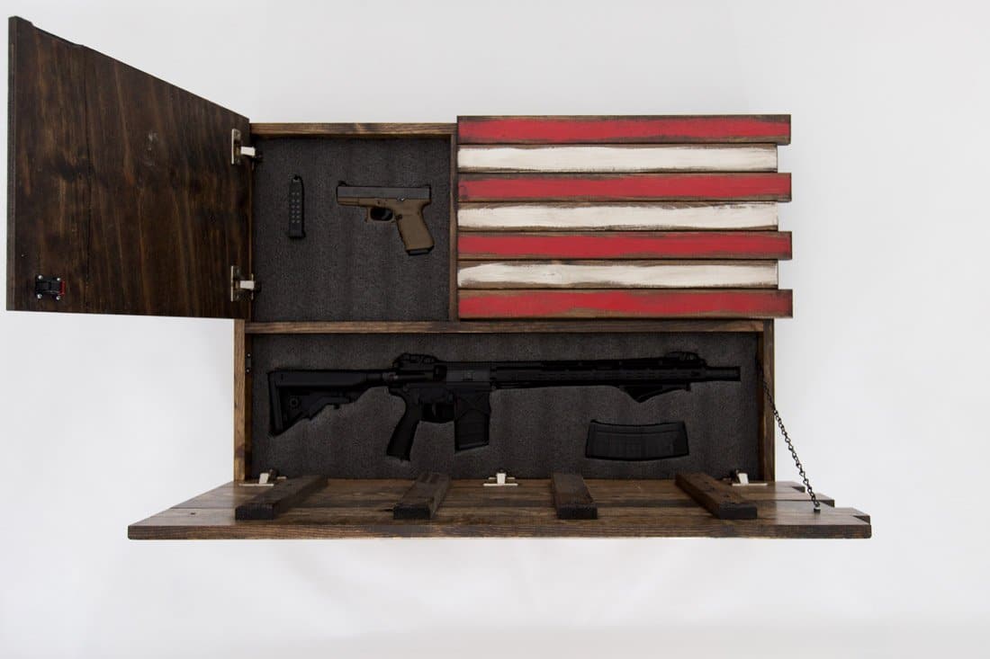 Liberty Home Concealment Large American Flag Gun Concealment Case with 2 Compartments