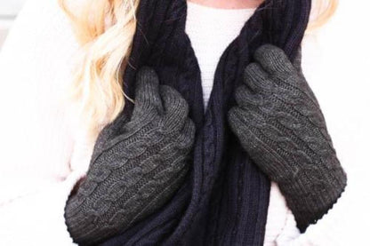 The Buffalo Wool Co. Extreme Gear Ladies Cabled Gloves