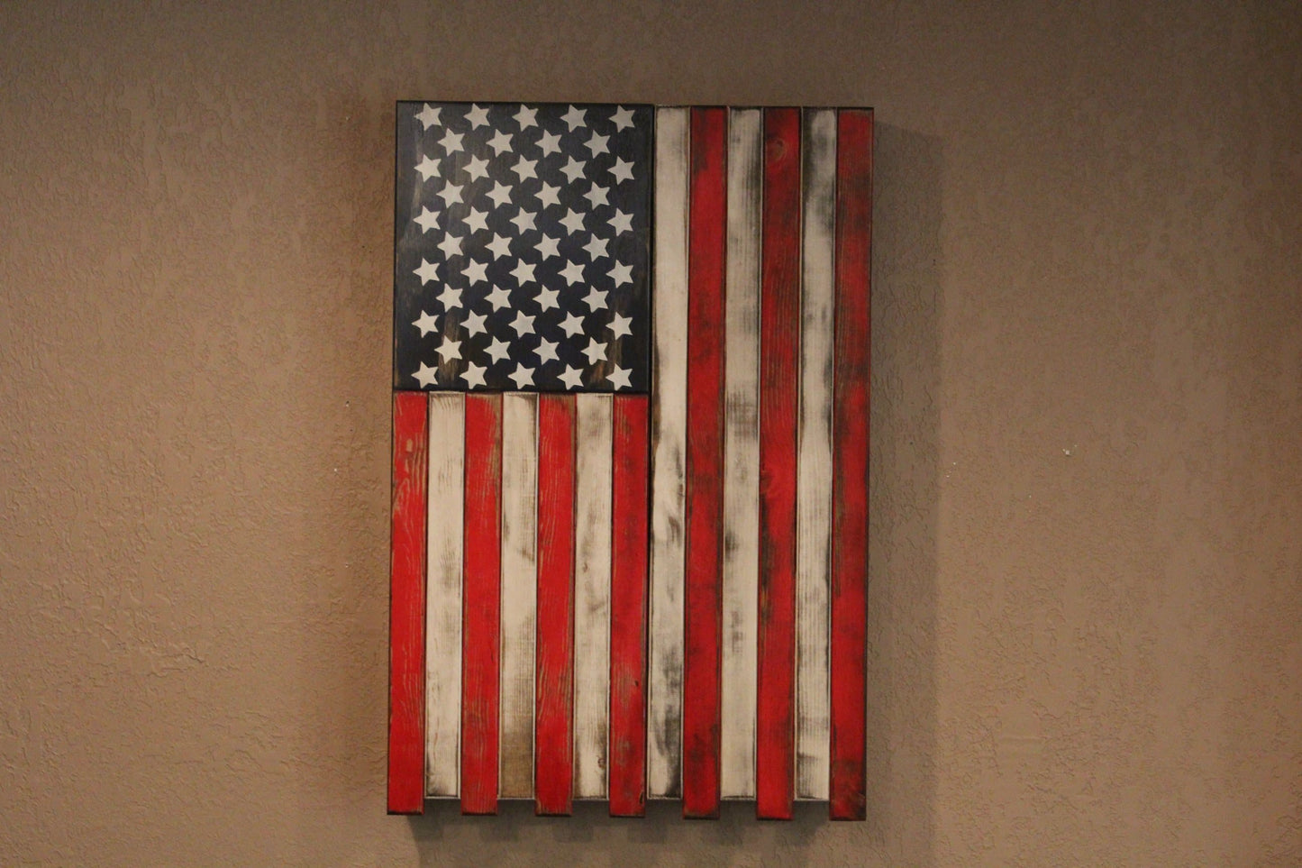 Liberty Home Concealment Large Vertical Hanging American Flag Gun Concealment Case
