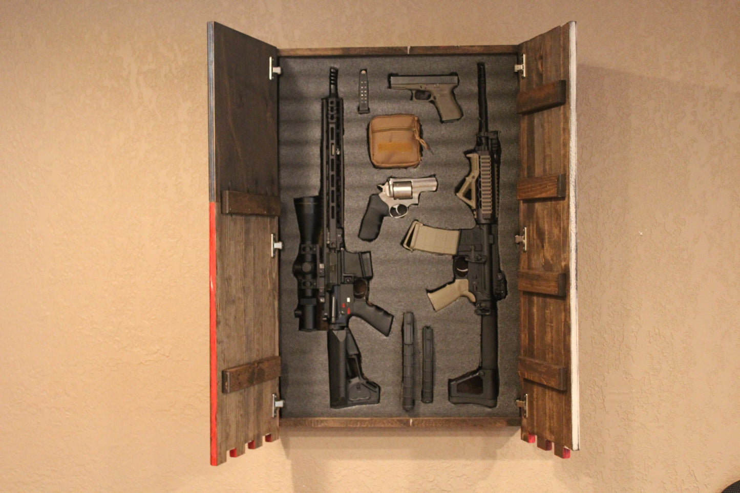 Liberty Home Concealment Large Vertical Hanging American Flag Gun Concealment Case