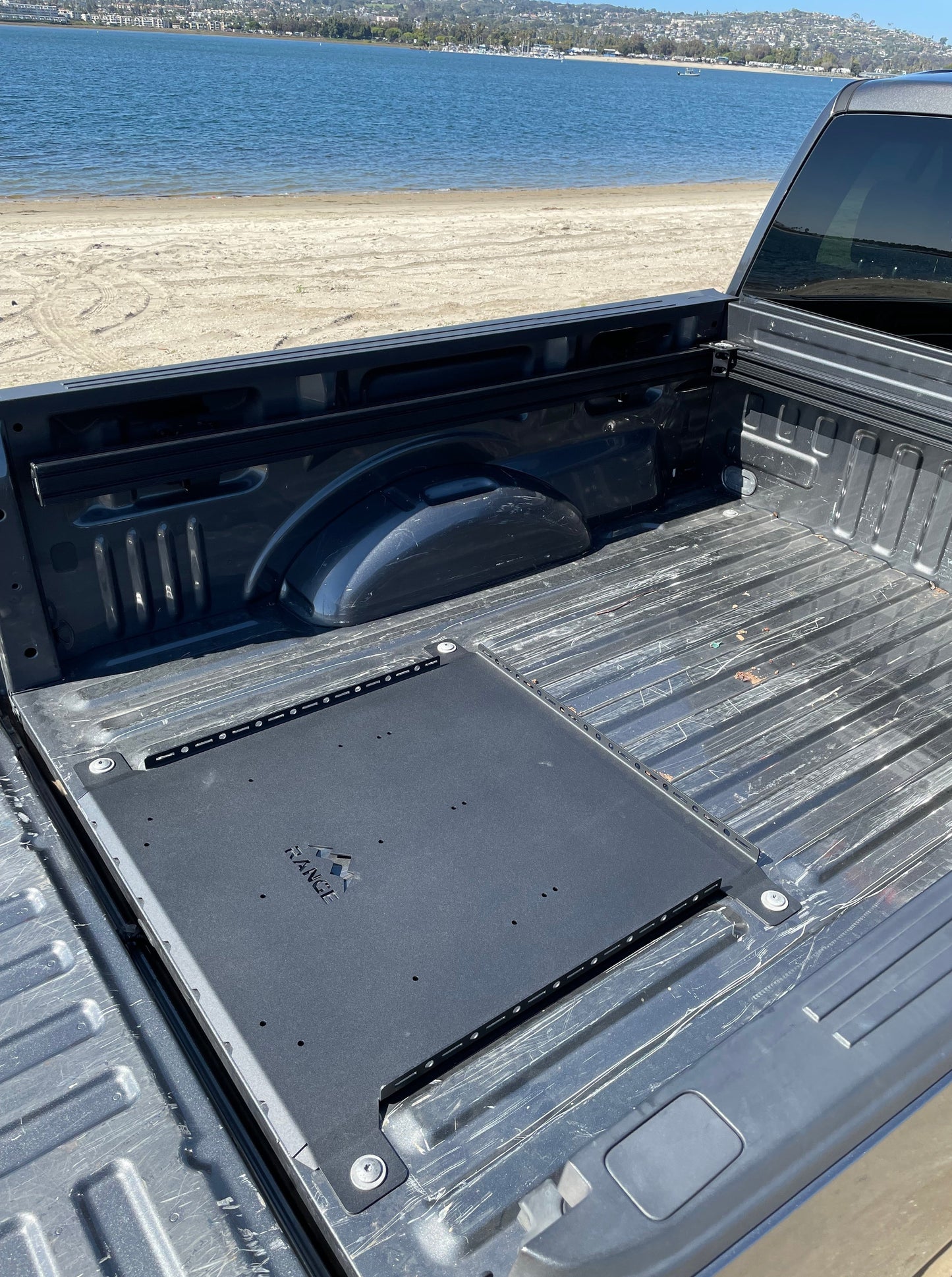 Range Industries F-150 8020 Bed Rail System