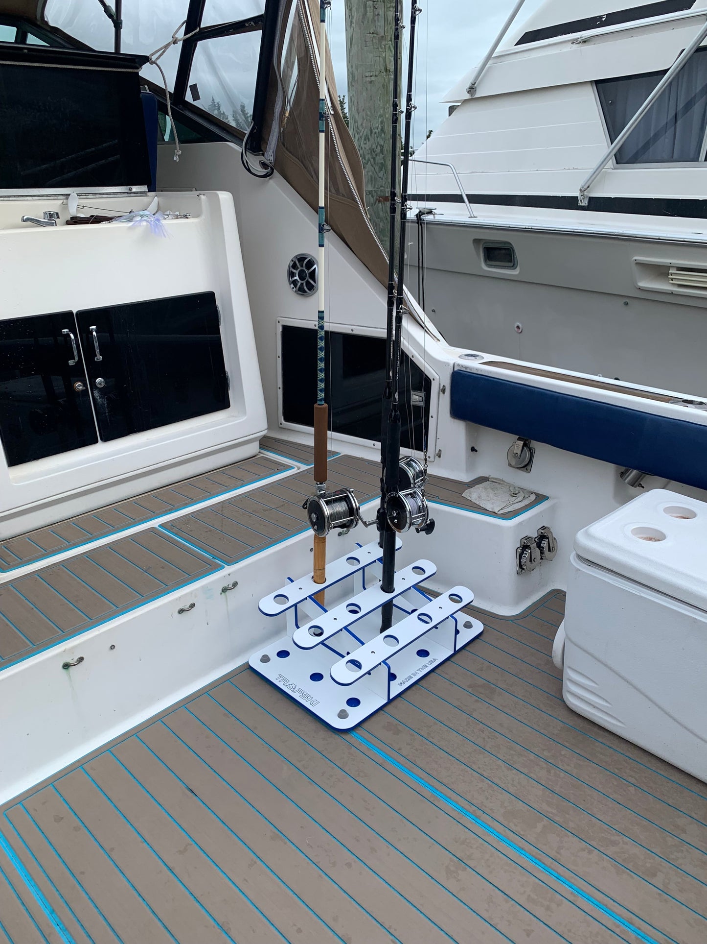 TRAPSKI Fishing Rod Holder Rack