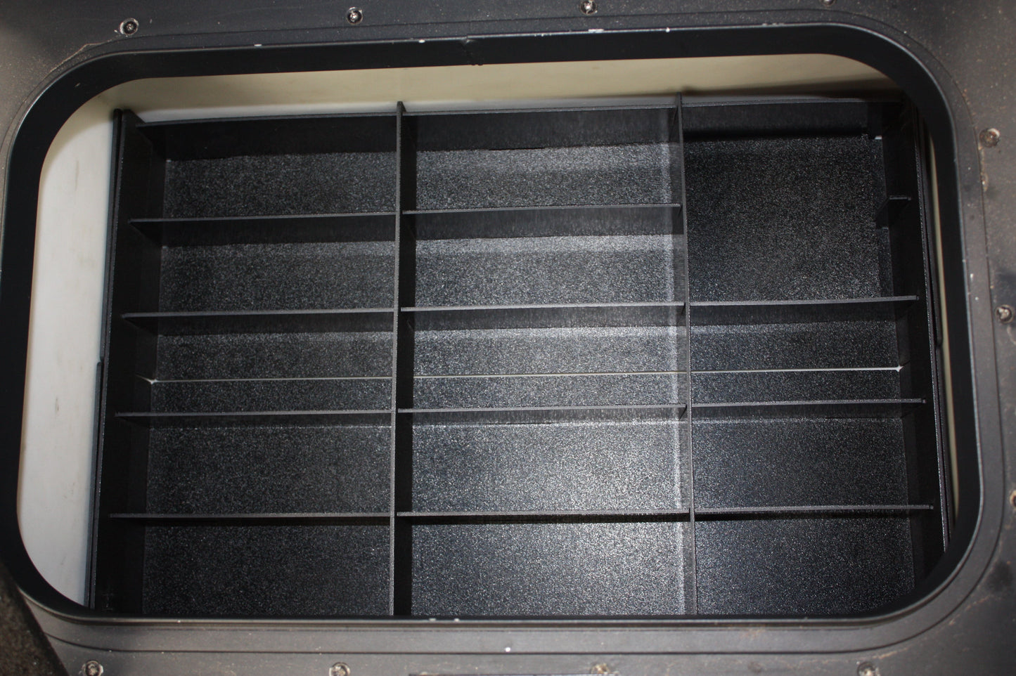 AMPD Marine NPDSK0037 Skeeter® ZX 20/21 REAR COMPARTMENT SOFT PLASTICS TRAY