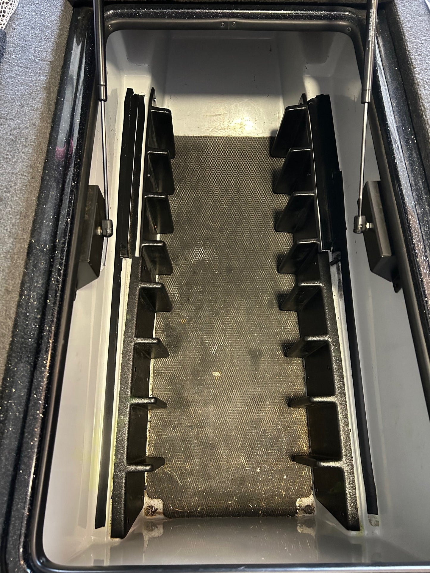 AMPD Marine NPDCHAG0001 CHAMPION 2009 210 ELITE FRONT COMPARTMENT KIT