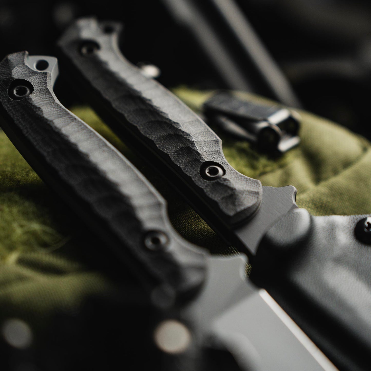 Toor Knives Krypteia S - Phantom Grey