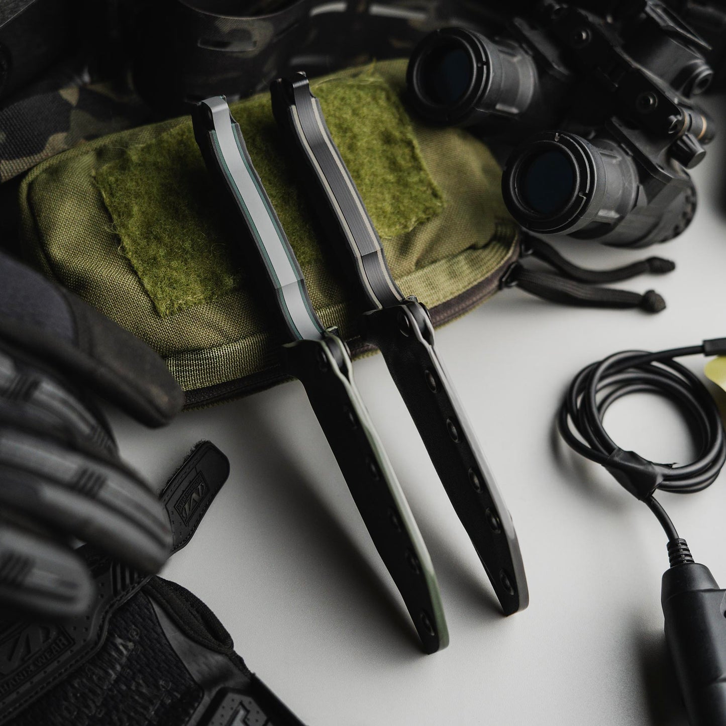 Toor Knives Krypteia T - Phantom Grey