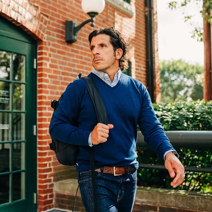 Minus33 Midweight - Men's Long Sleeve V-Neck 100% Merino Wool