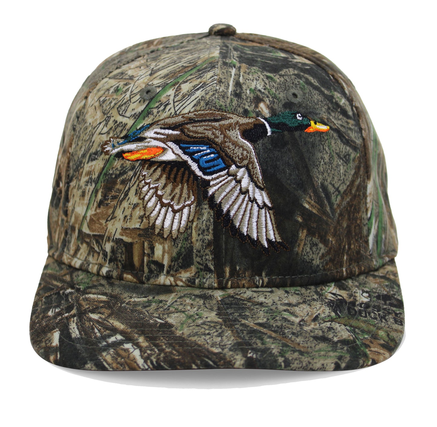 Paramount Outdoors Flying Mallard 6-Panel on Mossy Oak Duck Blind