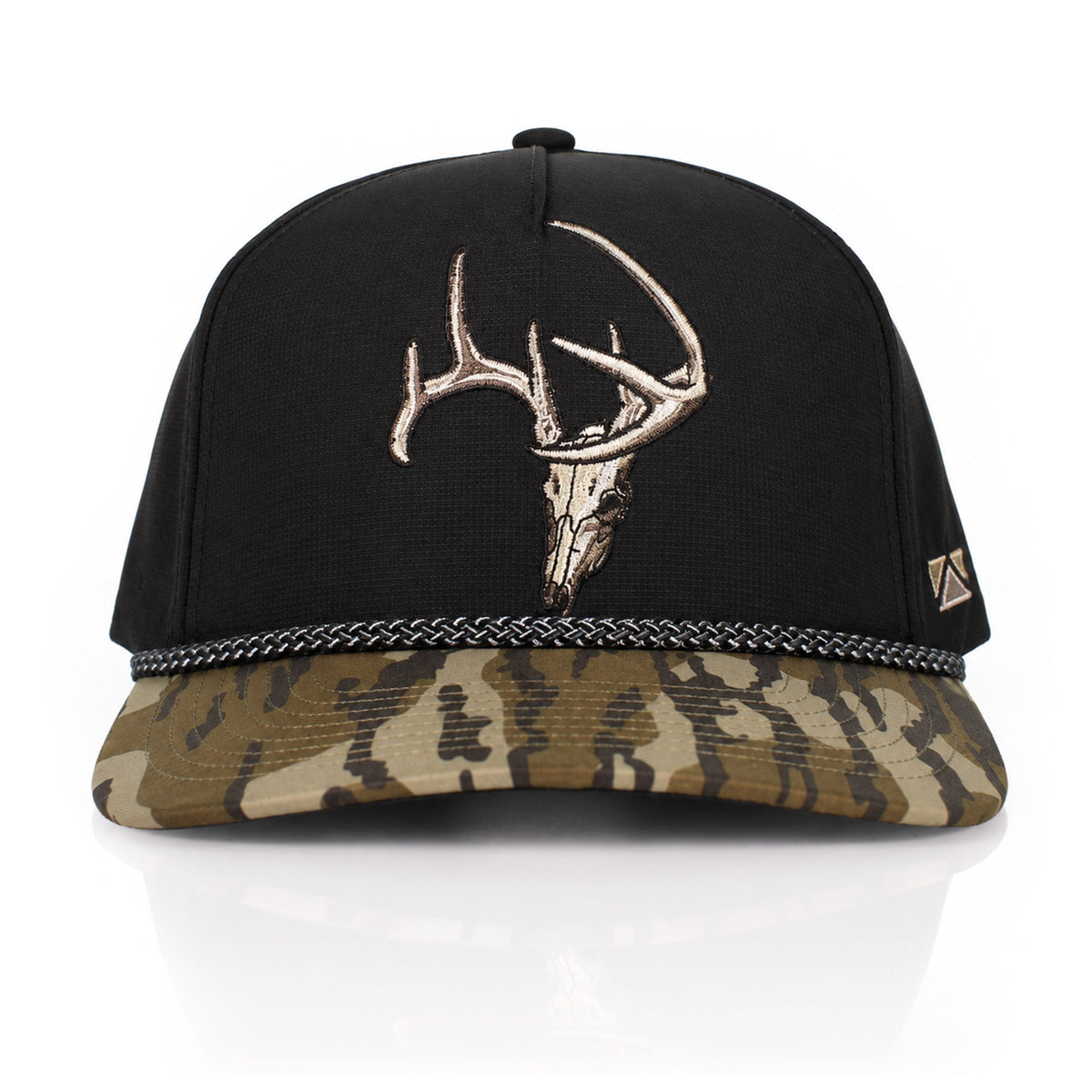 Paramount Outdoors Bottomland Deer Skull