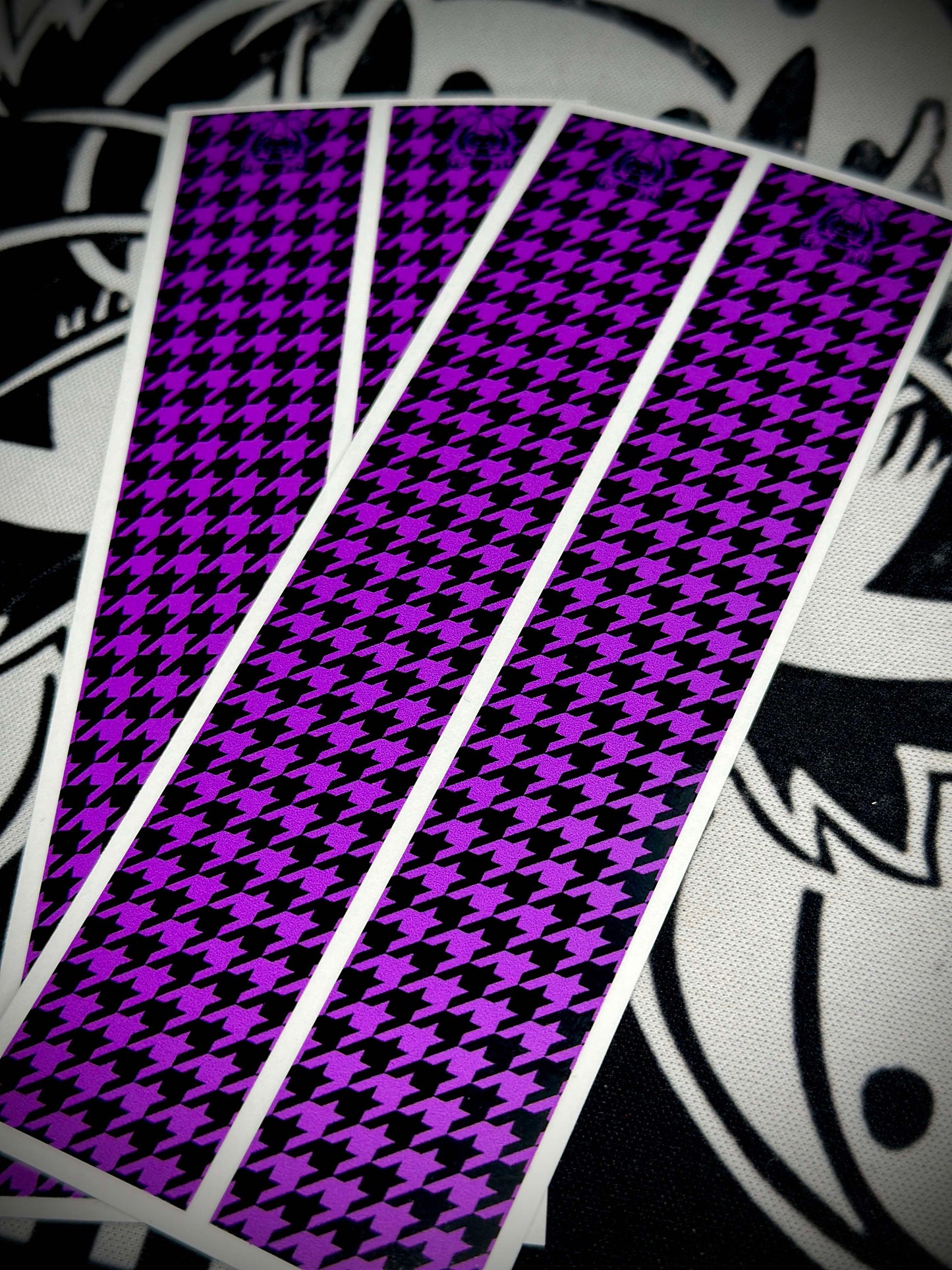 The Bowtique Houndstooth Arrow Wraps