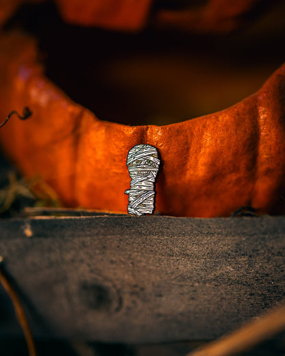 Pins and Aces Mummy Ball Marker